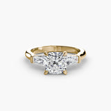 Inel Three-Stone cu Accent Baguette