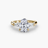 Inel Three-Stone cu Accent Baguette