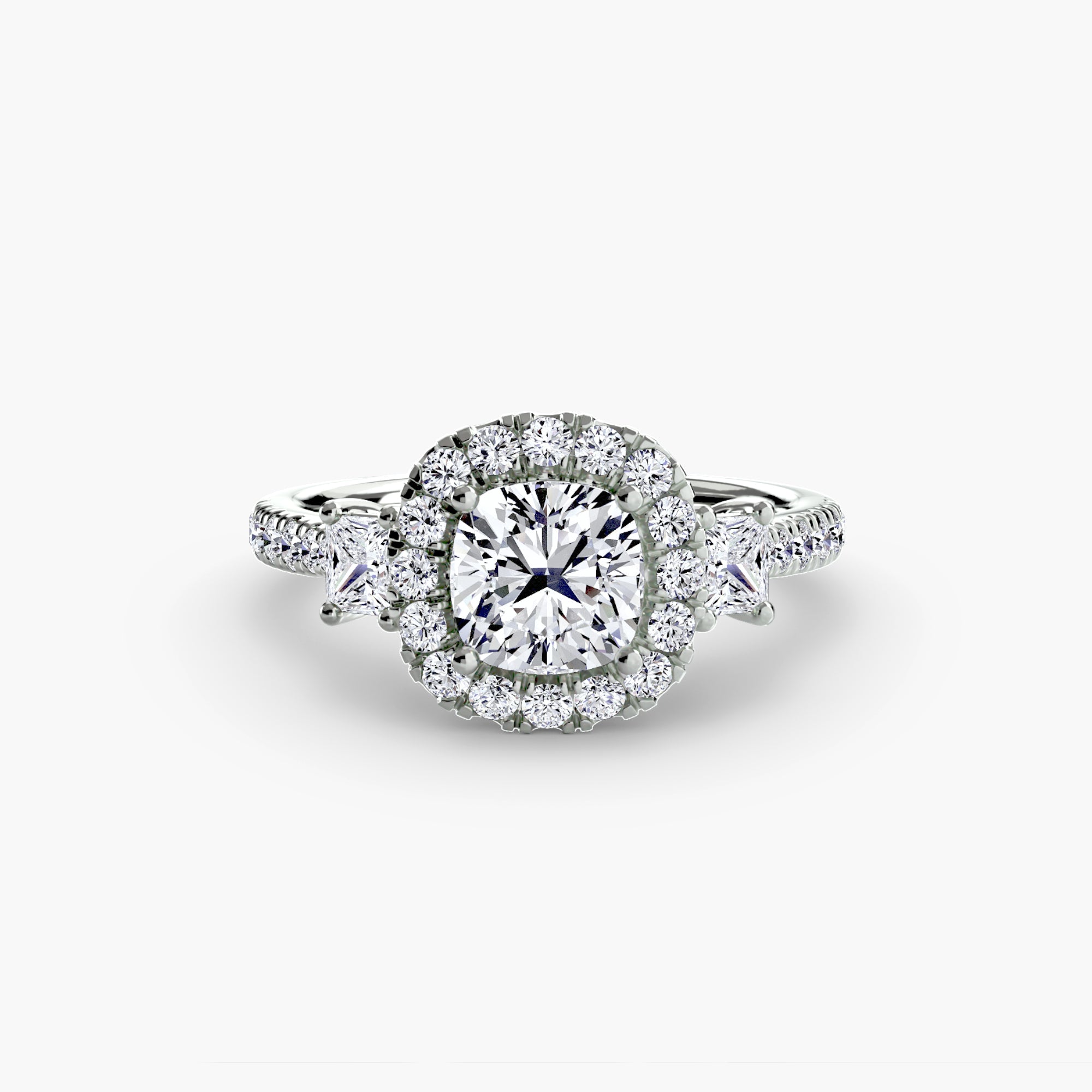 Inel Three-Stone cu Halo