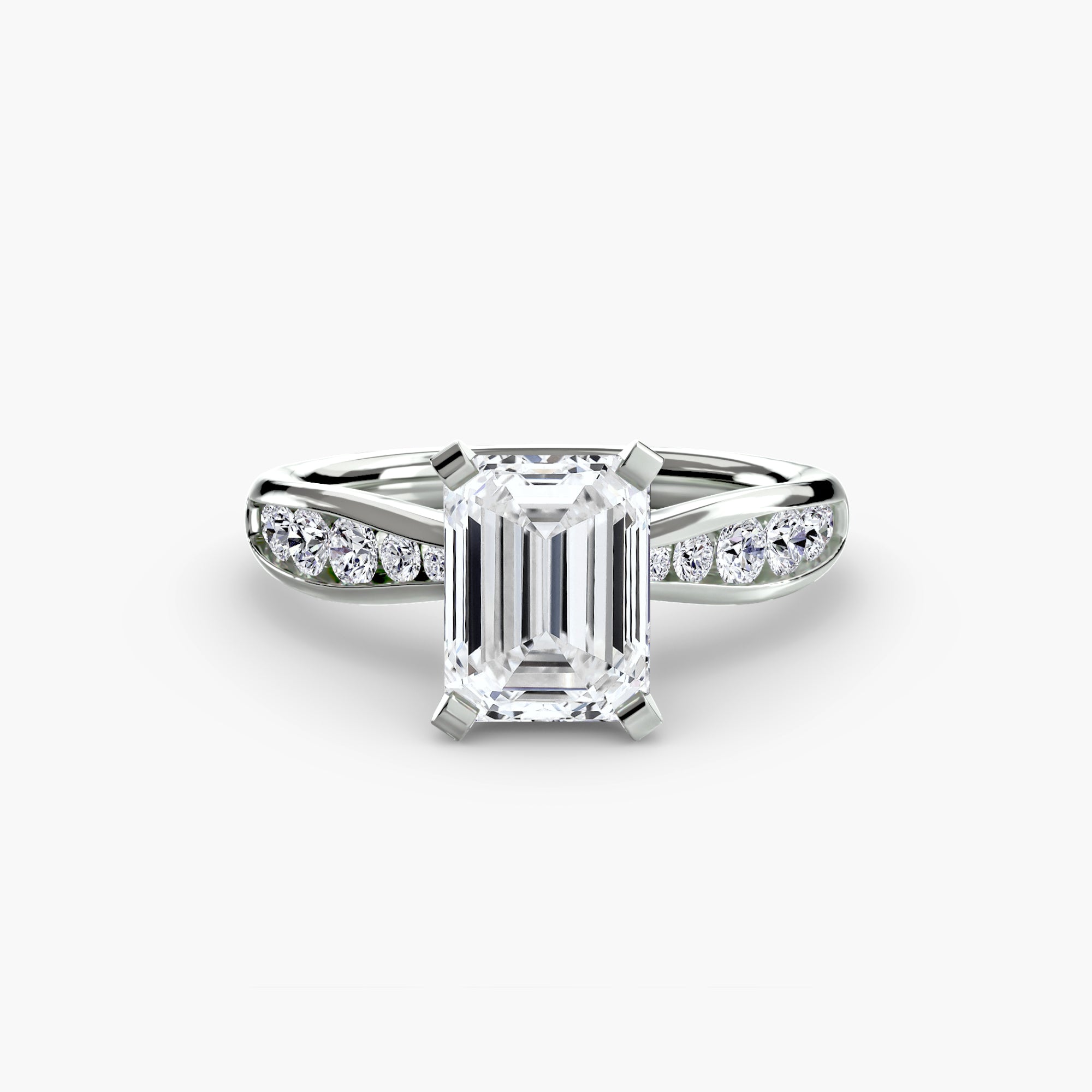 Inel Solitaire cu Pave Degrade