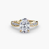 Inel Solitaire cu Pave Degrade