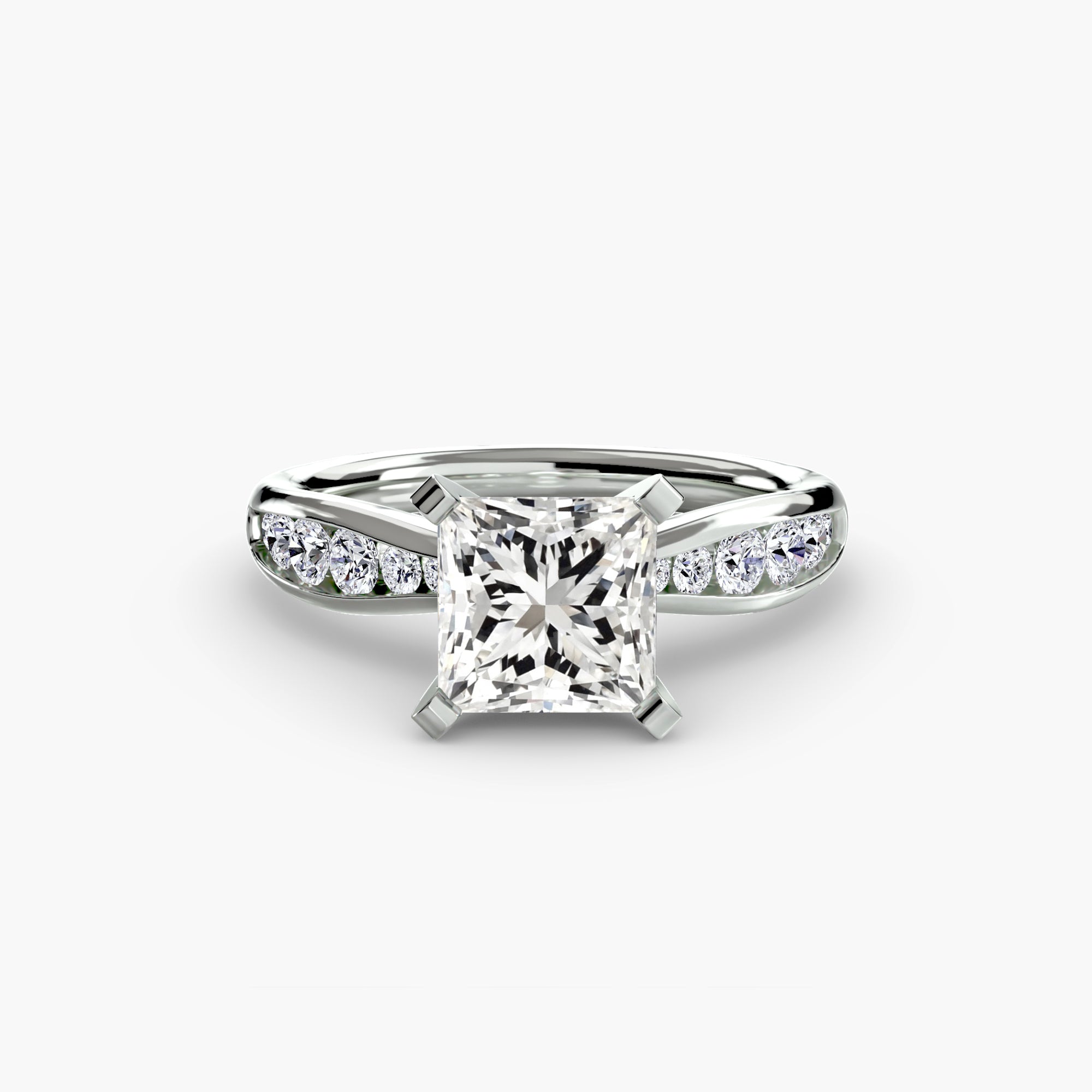 Inel Solitaire cu Pave Degrade